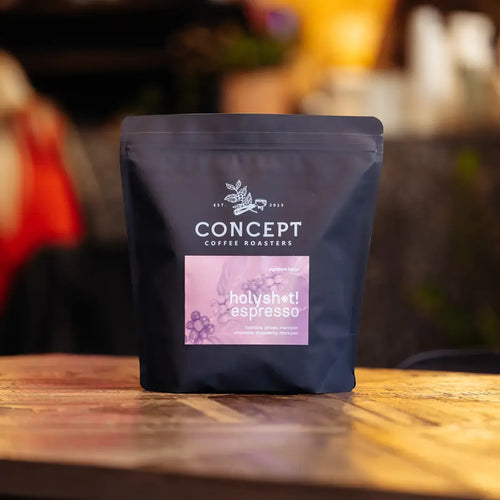 Kawa specialty Espresso Blend Holy Sh*t! Etiopia Brazylia – Concept Coffee Roasters | truskawki, czekolada